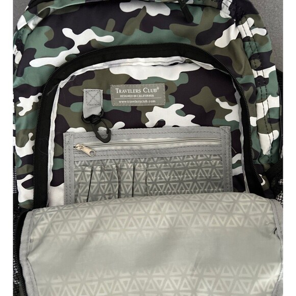 Travelers Club 18-inch Rolling Backpack Camouflage Telescopic handle wheels - Picture 9 of 16